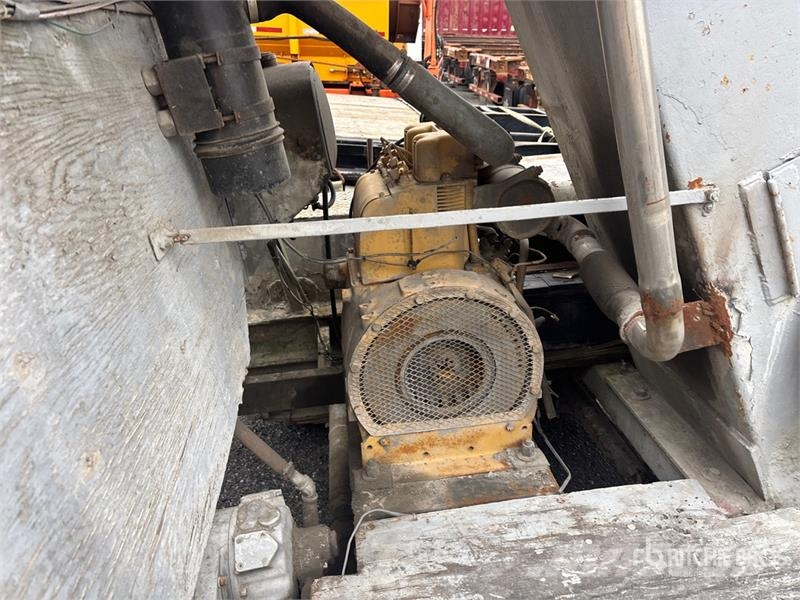 Allen R900 Concrete Spreader 其他