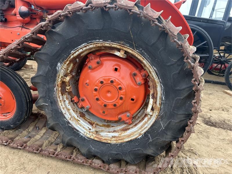 Allis Chalmers Chalmers WD45 2WD Antique Tractor Traktorer