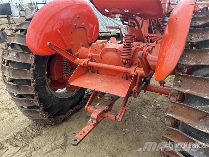 Allis Chalmers Chalmers WD45 2WD Antique Tractor Traktorer