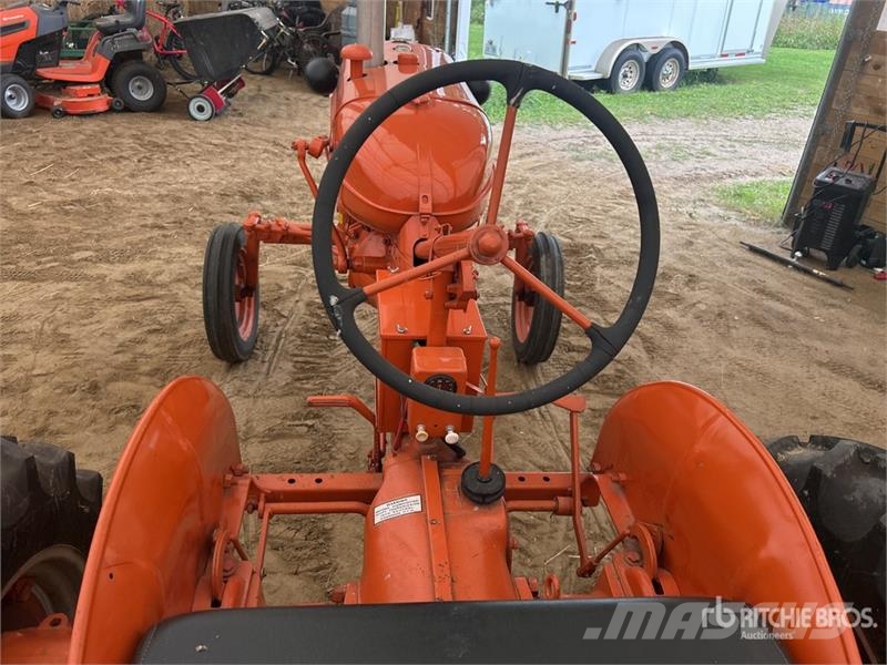 Allis Chalmers Chalmers C 2WD Antique Tractor Traktorer
