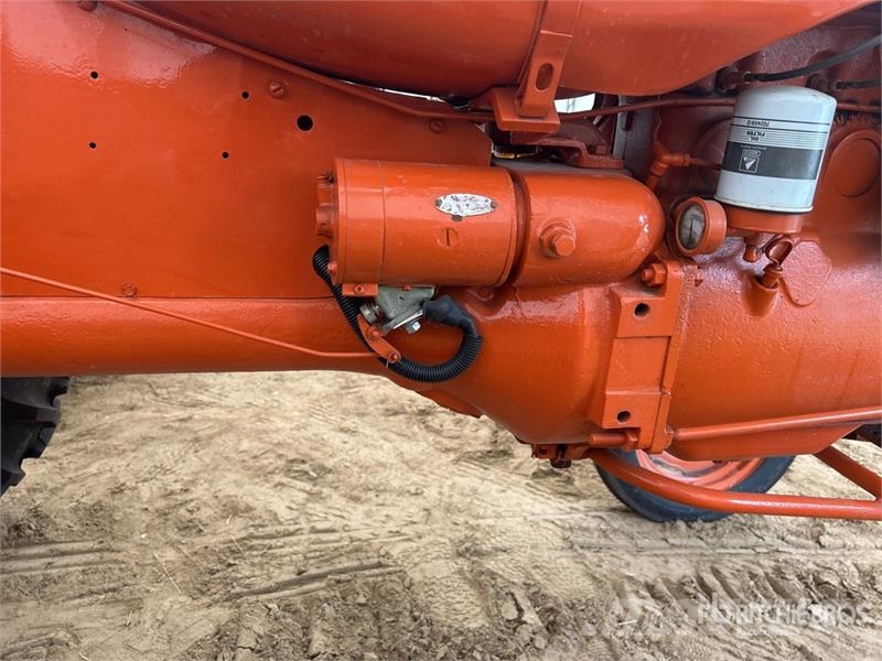 Allis Chalmers Chalmers C 2WD Antique Tractor Traktorer