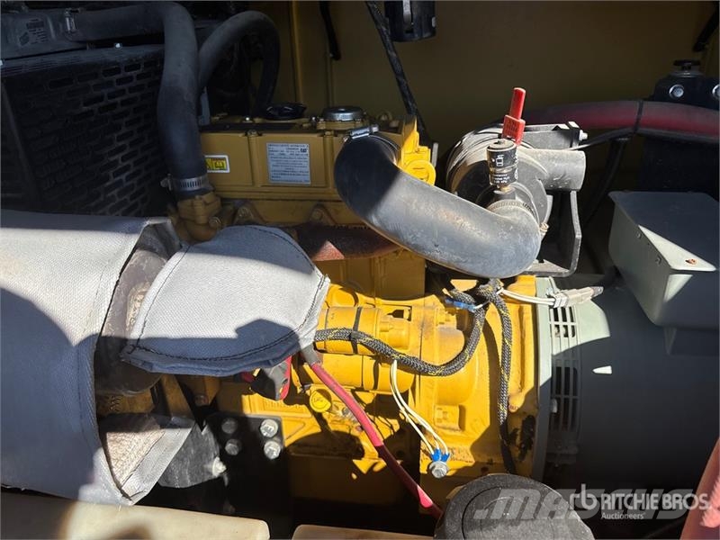 Allmand Maxi-Lite II أبراج خفيفة