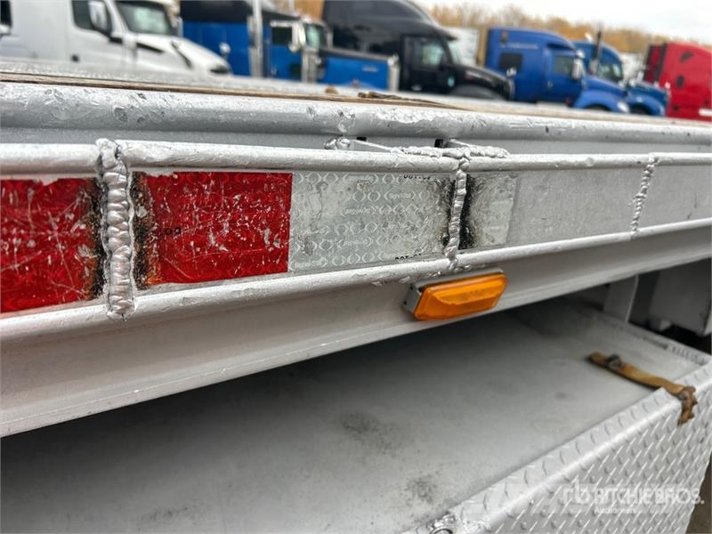 Alutrec 52 ft T/A Flatbed Trailer Prikolice platforme/otvoreni sanduk