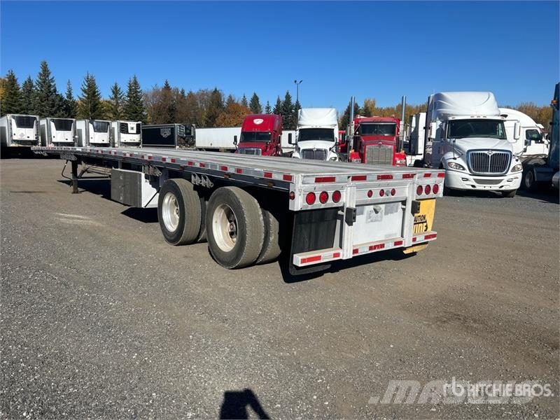 Alutrec 52 ft T/A Flatbed Trailer Planhengere