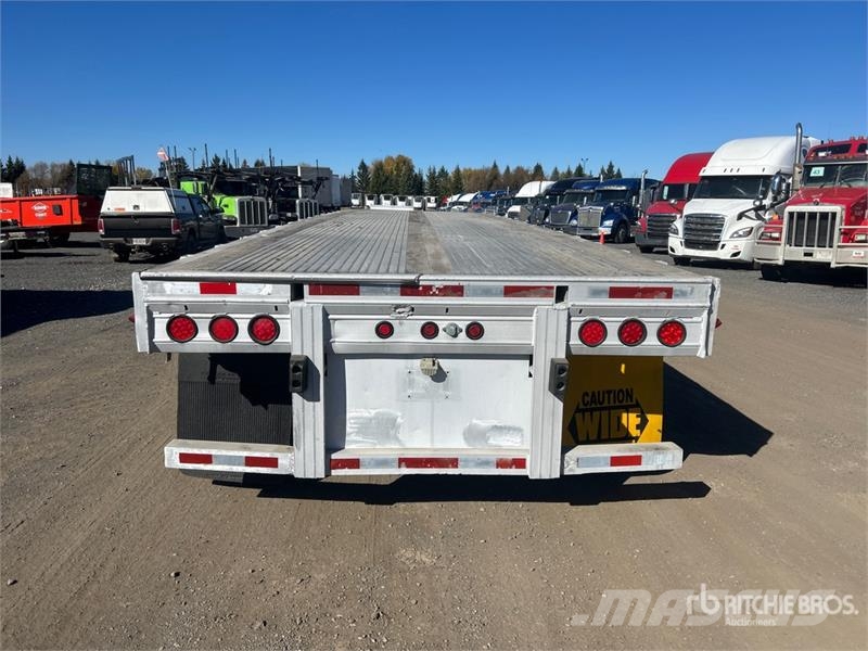 Alutrec 52 ft T/A Flatbed Trailer Planhengere