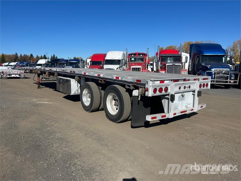 Alutrec 52 ft T/A Flatbed Trailer Planhengere