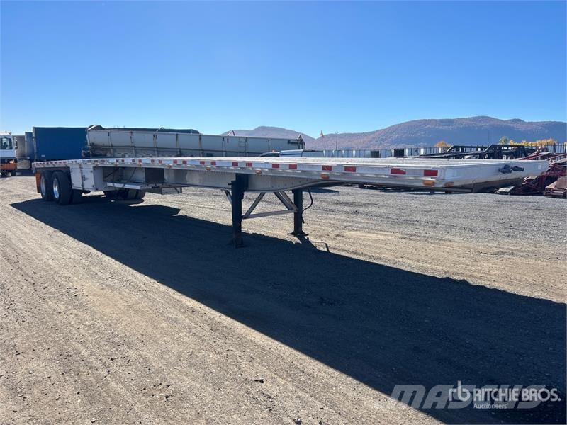 Alutrec 52 ft T/A Flatbed Trailer Planhengere