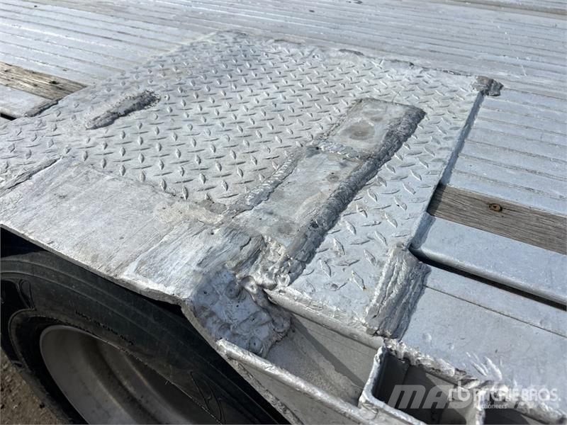 Alutrec 53 ft T/A Step Deck Trailer Низькорамні причепи