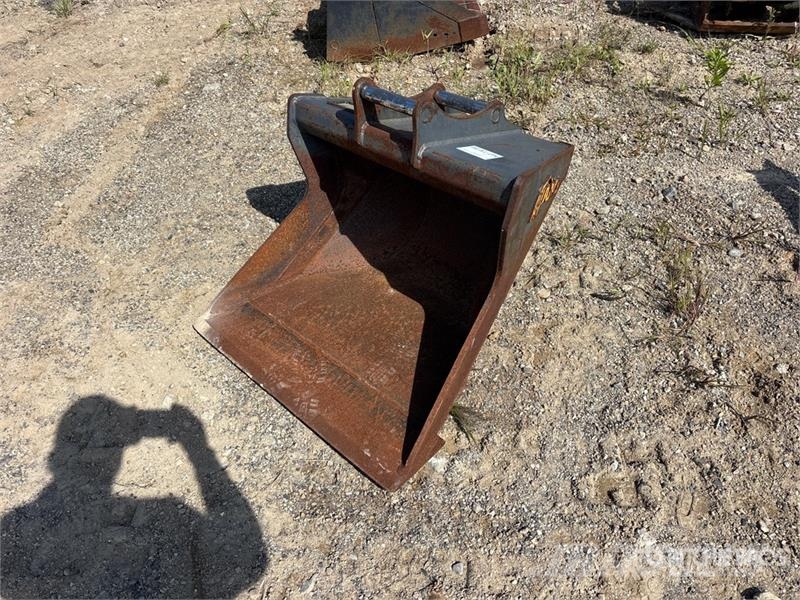 AMC 31 in Q/C Cleanup Excavator Bucket Cucharones