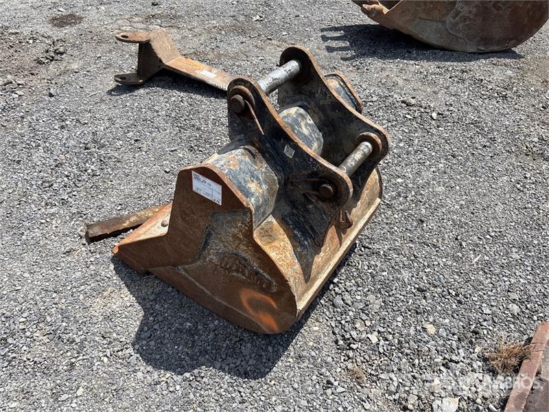 AMI 29 in Cleanup Excavator Bucket Kašike / Korpe