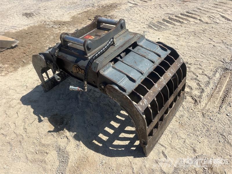 AMI 58 in Q/C Rotating Excavator Grapple Garras