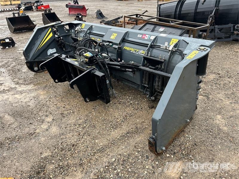 AMI Attachements SB4231016 10 ft 100 4-in-1 Snow Plow  Снігоочищувальні ножі та плуги