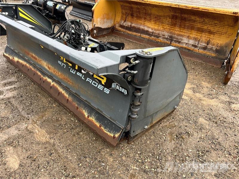 AMI Attachements SB4231016 10 ft 100 4-in-1 Snow Plow  Снігоочищувальні ножі та плуги