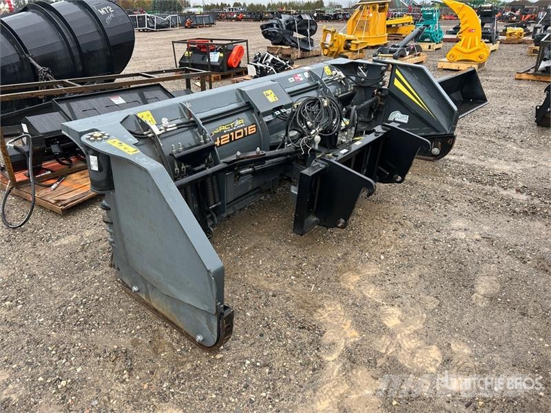 AMI Attachements SB4231016 10 ft 100 4-in-1 Snow Plow  Снігоочищувальні ножі та плуги