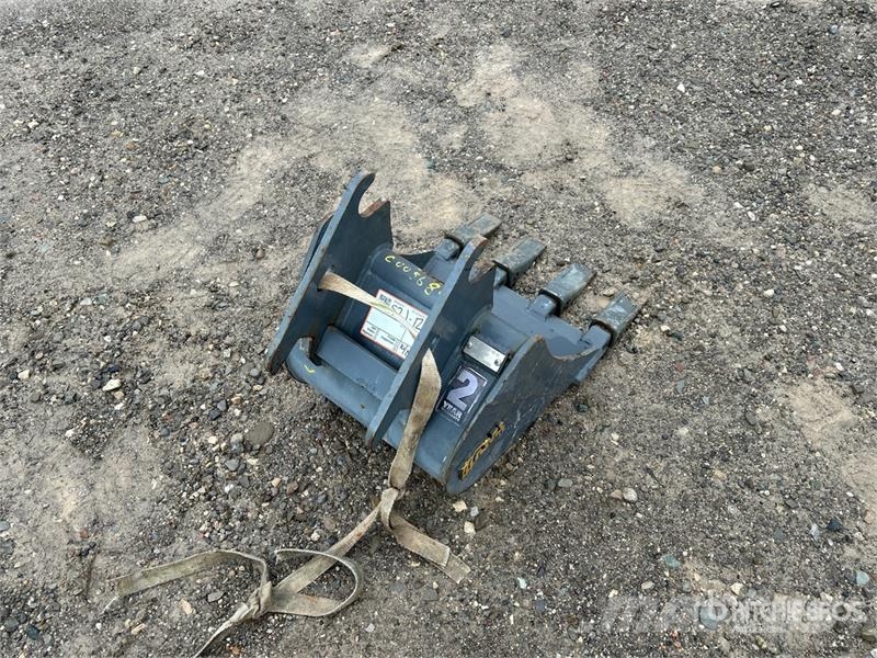 AMI HD0306E16 16 in Q/C Digging Excavator Bucket - Fit Žlice