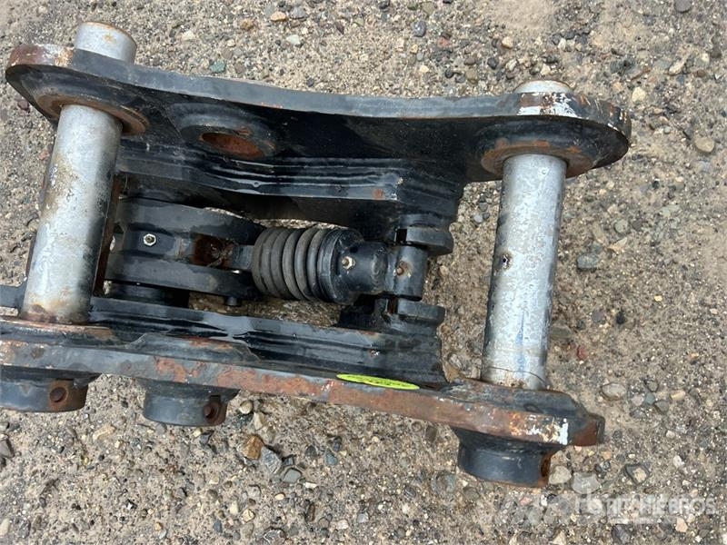 AMI QT1416PGH Excavator Coupler - Fits Takeuchi TB260 موصلات سريعة