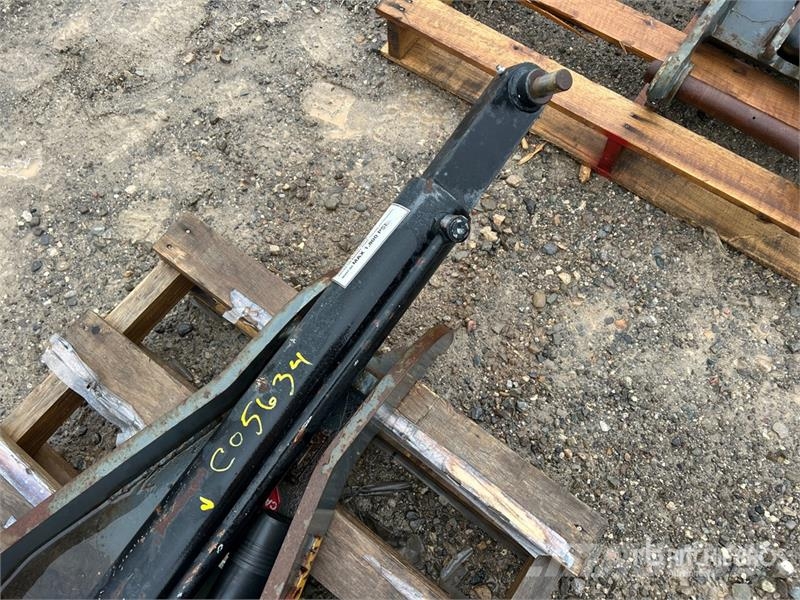 AMI TH1012HSP Excavator Thumb - Fits Takeuchi TB260 دلاء