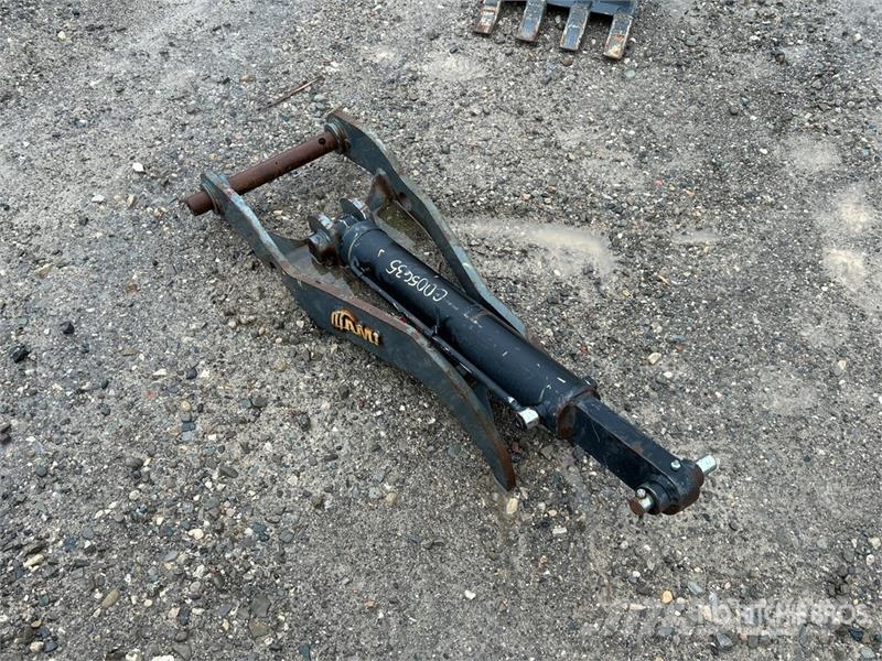 AMI TH2433HSP4T Excavator Thumb دلاء
