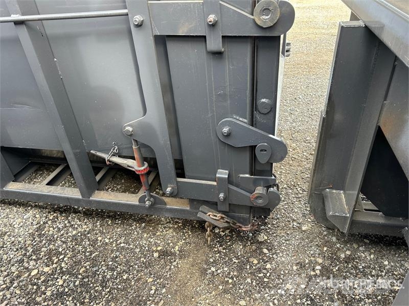  AMM 27 ft - 47 yd Roll-Off Container (Unused) حاويات خاصة