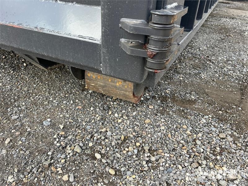  AMM 27 ft - 47 yd Roll-Off Container (Unused) Spezialcontainer