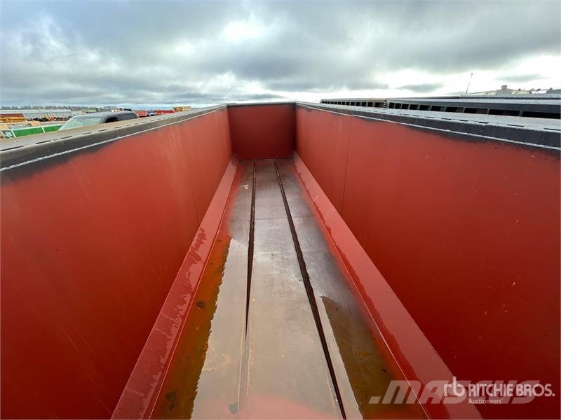  AMM 27 ft - 47 yd Roll-Off Container (Unused) Spezialcontainer