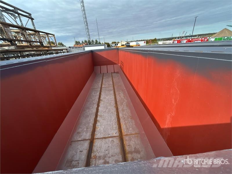 AMM 27 ft - 47 yd Roll-Off Container (Unused) Erikonteinerid