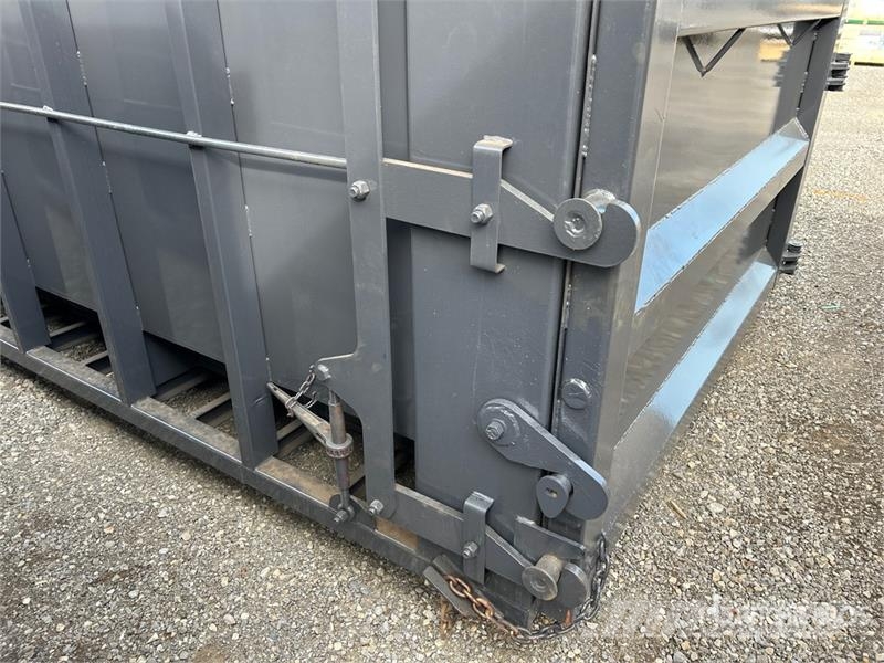  AMM 27 ft - 47 yd Roll-Off Container (Unused) حاويات خاصة