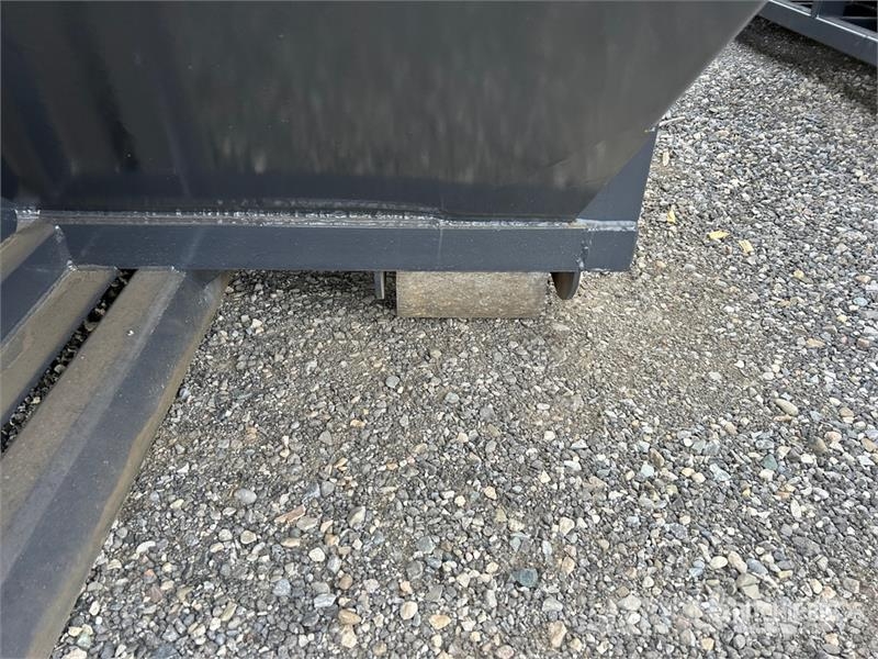  AMM 27 ft - 47 yd Roll-Off Container (Unused) حاويات خاصة