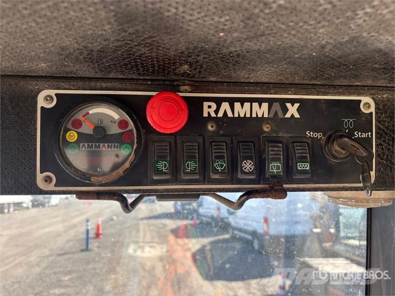 Ammann ASC50 Smooth Drum Compactor Vienvalča grunts veltņi