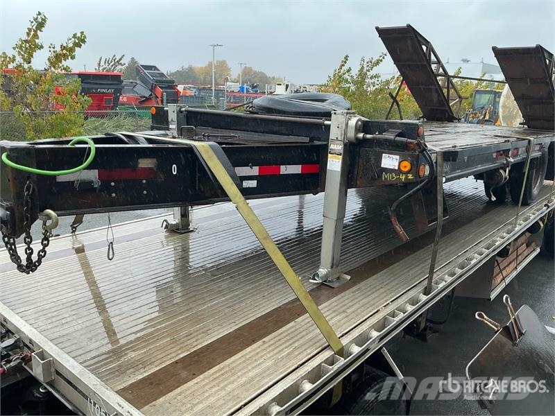 Anderson TA823 18 ft T/A Equipment Trailer (Inoperable) Remolques para transporte de vehículos
