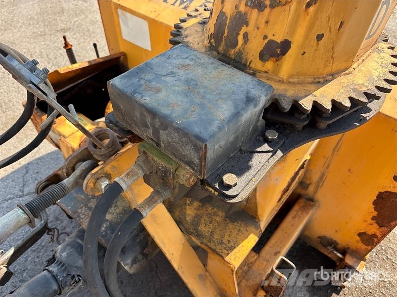 Antonio Carraro SP440 Sidewalk Plow Muud osad