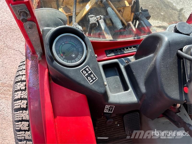 Antonio Carraro SP440 Sidewalk Plow Muud osad