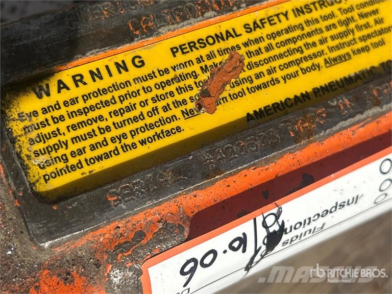  APT Ap-5235 Pneumatic Demolition Breaker Meißelgrubber