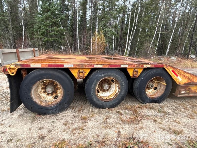 Arnes Tri/A Folding Neck Trailer Reboques carga baixa
