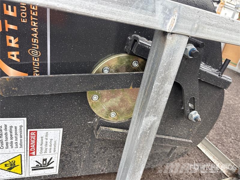 Arteer CM-300V Skid Steer Concrete Mixer (Unused) خلاطات خرسانة/ملاط
