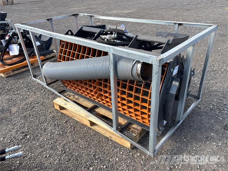 Arteer CM-300V Skid Steer Concrete Mixer (Unused) 混凝土/砂漿拌合機