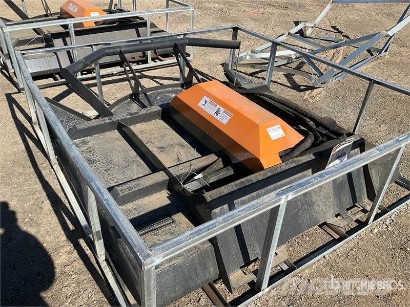 Arteer HDBC-72W 72 in Skid Steer Brush Cutter (Unused) Mounted and trailed mowers