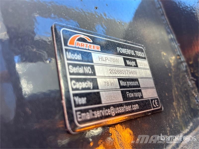 Arteer HLP-78W 78 in Hydraulic Skid Steer Landplane (Unus Vibroculteur