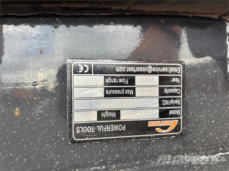 Arteer HPF-48L 48 in Hydraulic Skid Steer Forks (Unused) شوكات