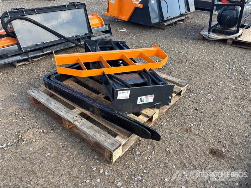 Arteer HPF-48L 48 in Hydraulic Skid Steer Forks (Unused) Gabeln