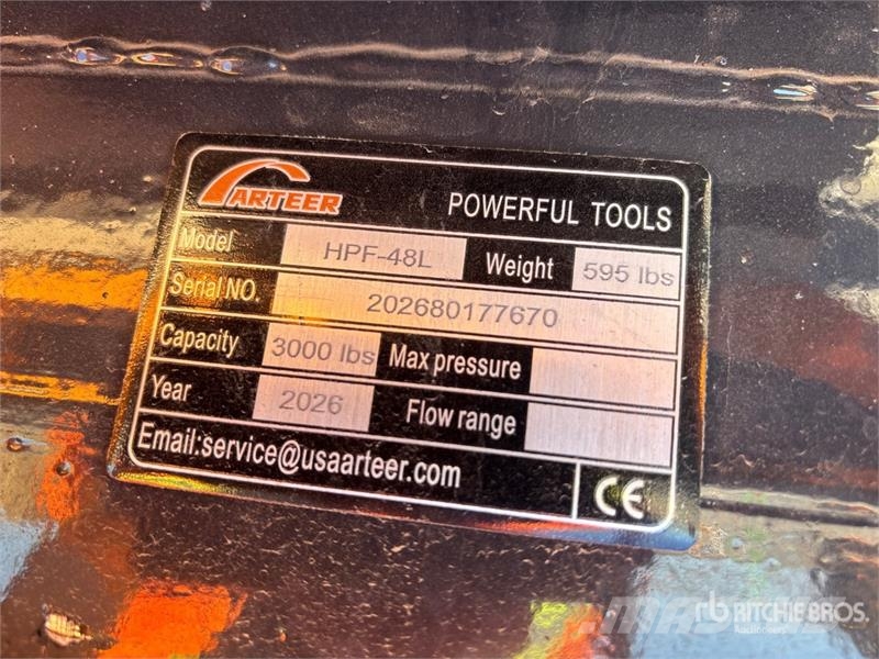 Arteer HPF-48L 48 in Hydraulic Skid Steer Forks (Unused) شوكات