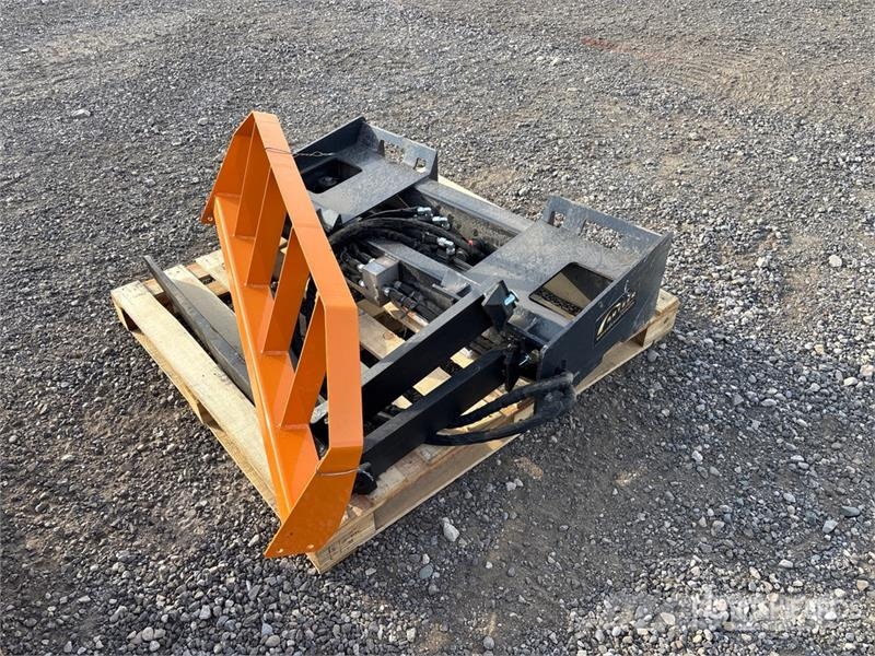 Arteer HPF-48L 48 in Hydraulic Skid Steer Forks (Unused) شوكات
