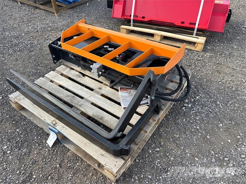 Arteer HPF-48L 48 in Hydraulic Skid Steer Forks (Unused) 叉