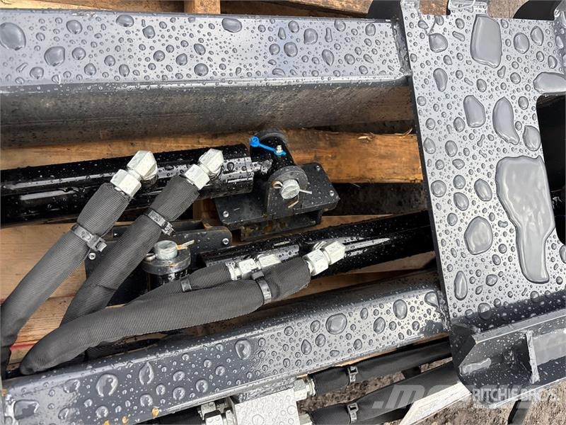 Arteer HPF-48L 48 in Hydraulic Skid Steer Forks (Unused) شوكات