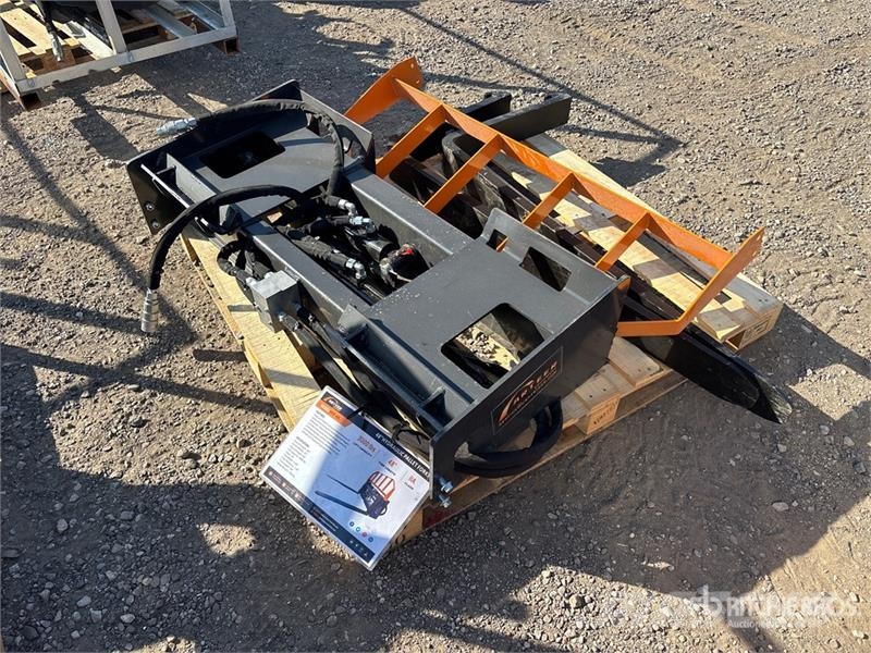 Arteer HPF-48L 48 In Hydraulic Skid Steer Forks (Unused) شوكات