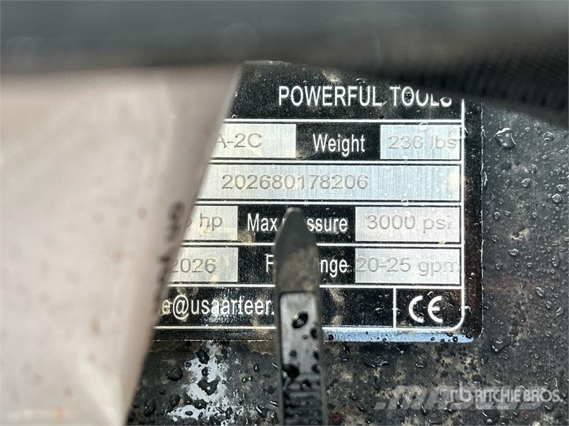 Arteer PHA-2C-3 Skid Steer 3-Point Adapter (Unused) Andre komponenter