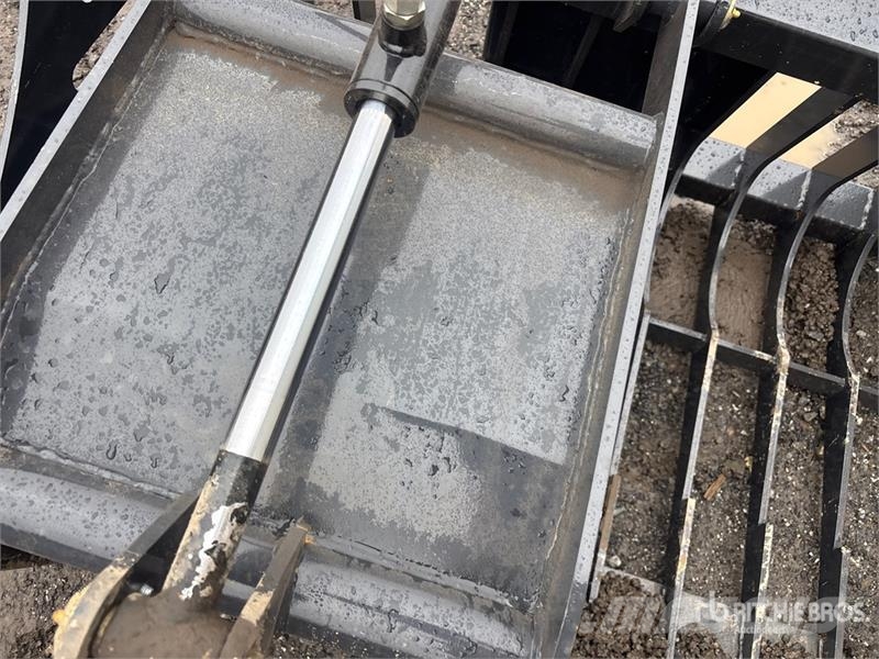 Arteer RGB-84W 84 in Rock Skid Steer Grapple Bucket (Unus 집게