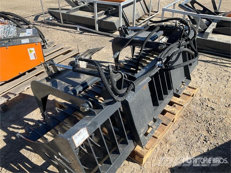 Arteer RGB-84W 84 in Rock Skid Steer Grapple Bucket (Unus Pinzas