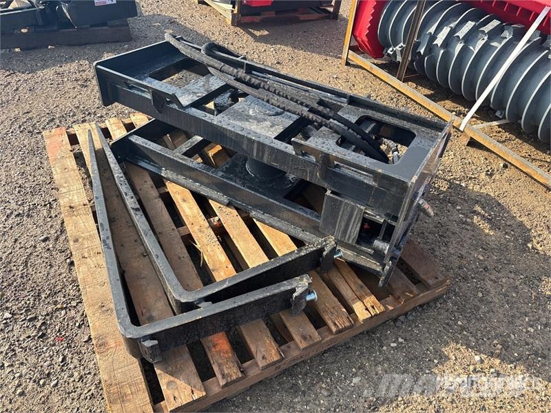 Arteer RPT-42L 60 in Rotating Hydraulic Skid Steer Forks Gabeln