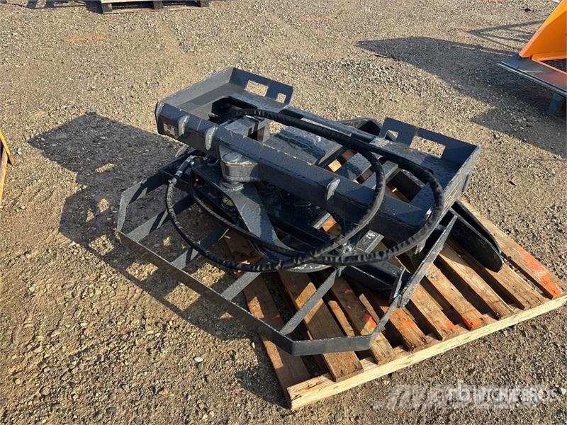 Arteer RPT-42L 60 in Rotating Hydraulic Skid Steer Forks Gabeln